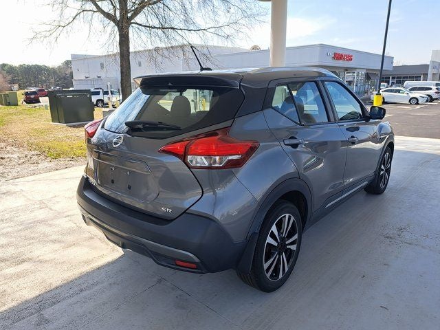 2019 Nissan Kicks SR
