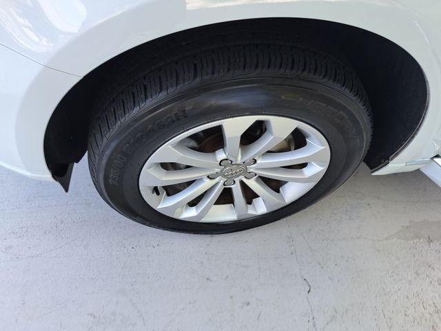 2016 Audi Q5 2.0T quattro Premium Plus