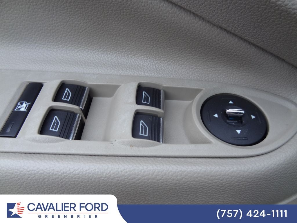 2014 Ford C-Max Hybrid SE