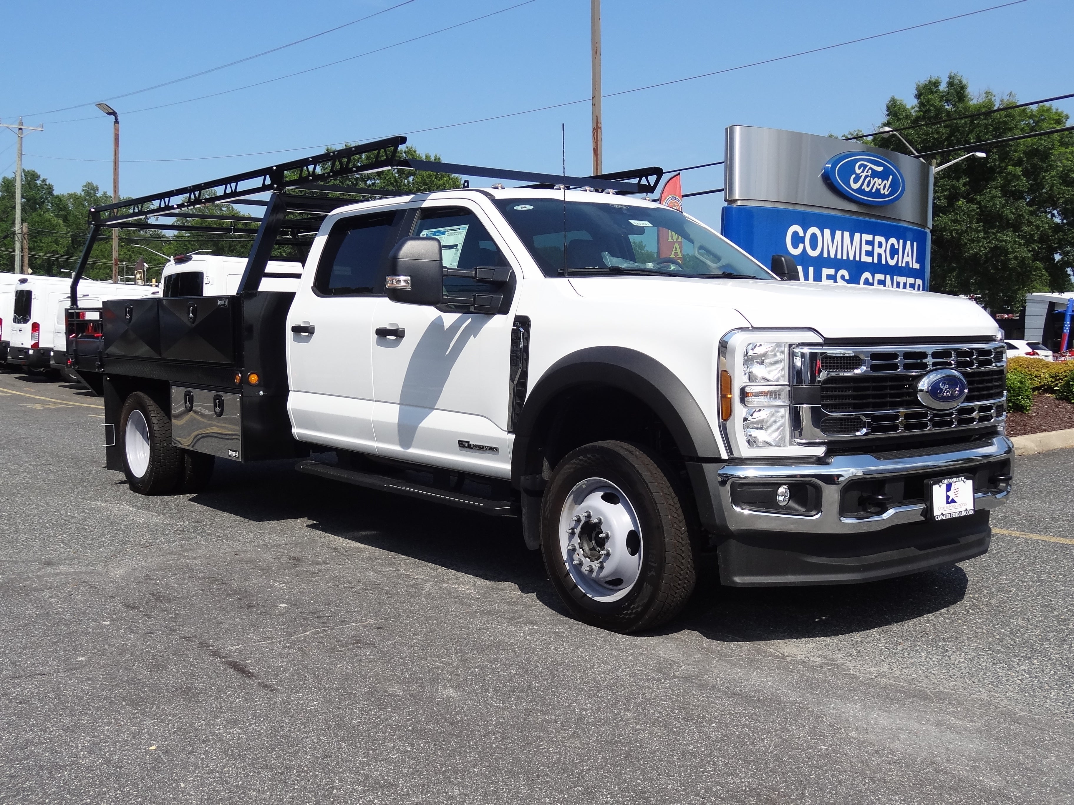 2025 Ford Chassis Cab F-450® XL