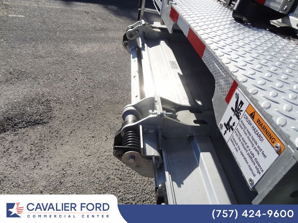 2027 Ford F-650-750 F-650 SD Gas Straight Frame