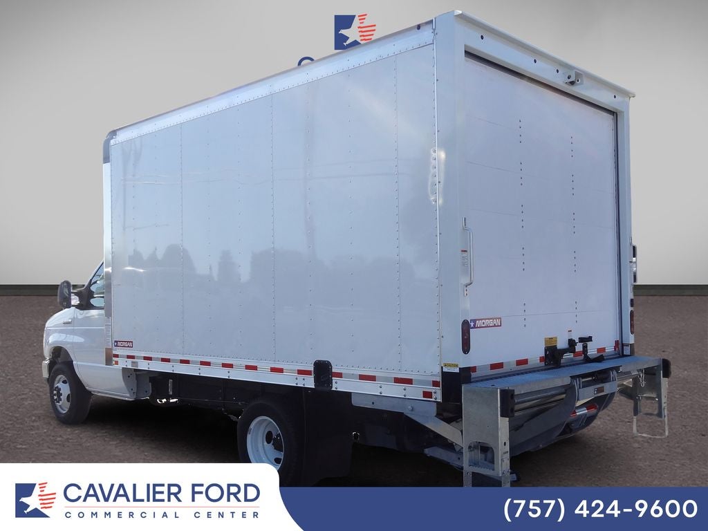 2027 Ford Econoline Cutaway E-350 SRW