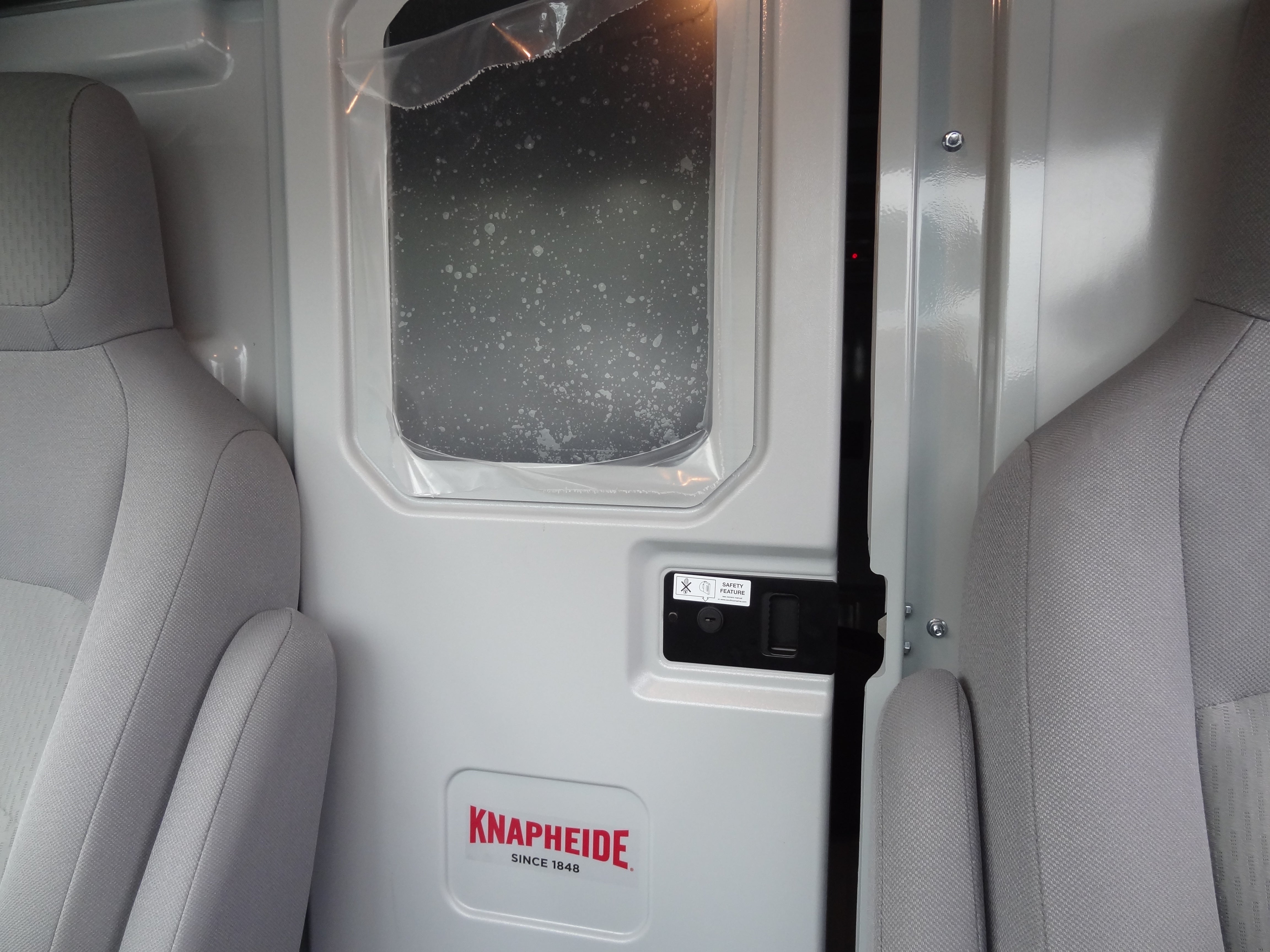 2026 Ford Econoline Cutaway E-350 SRW