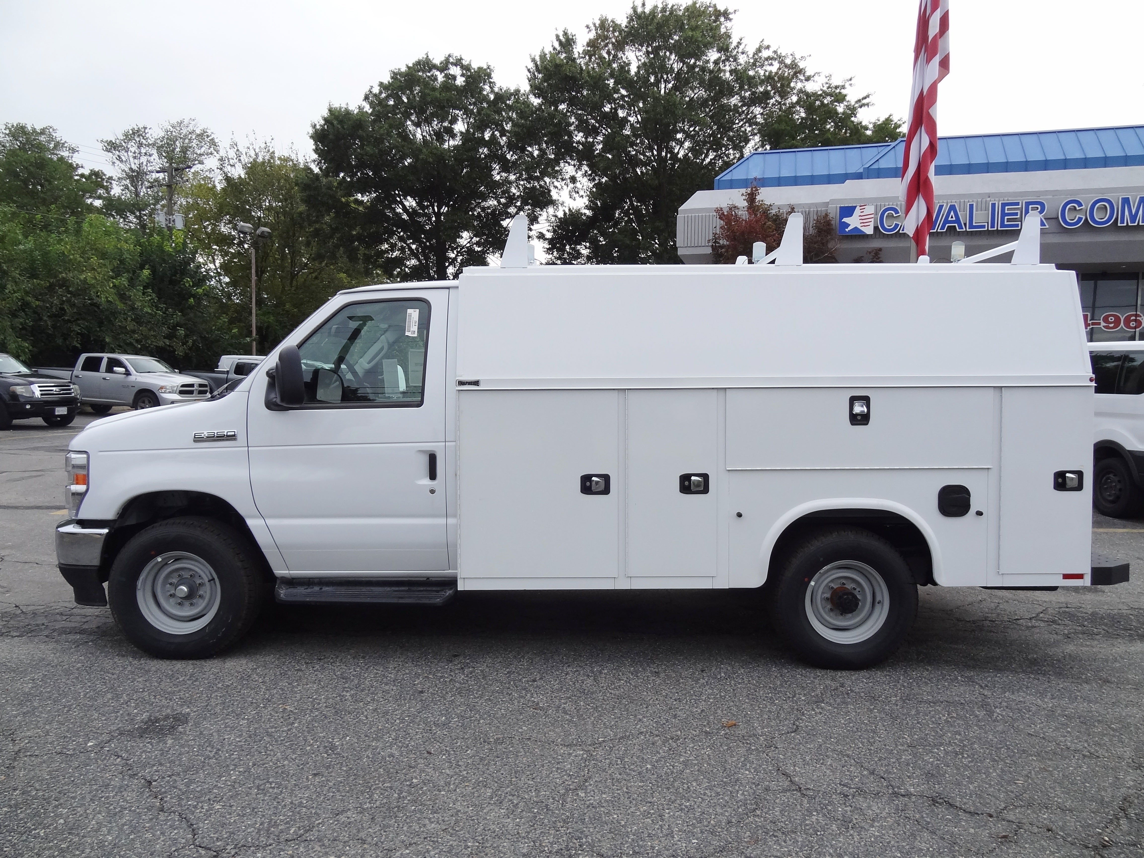 2026 Ford Econoline Cutaway E-350 SRW