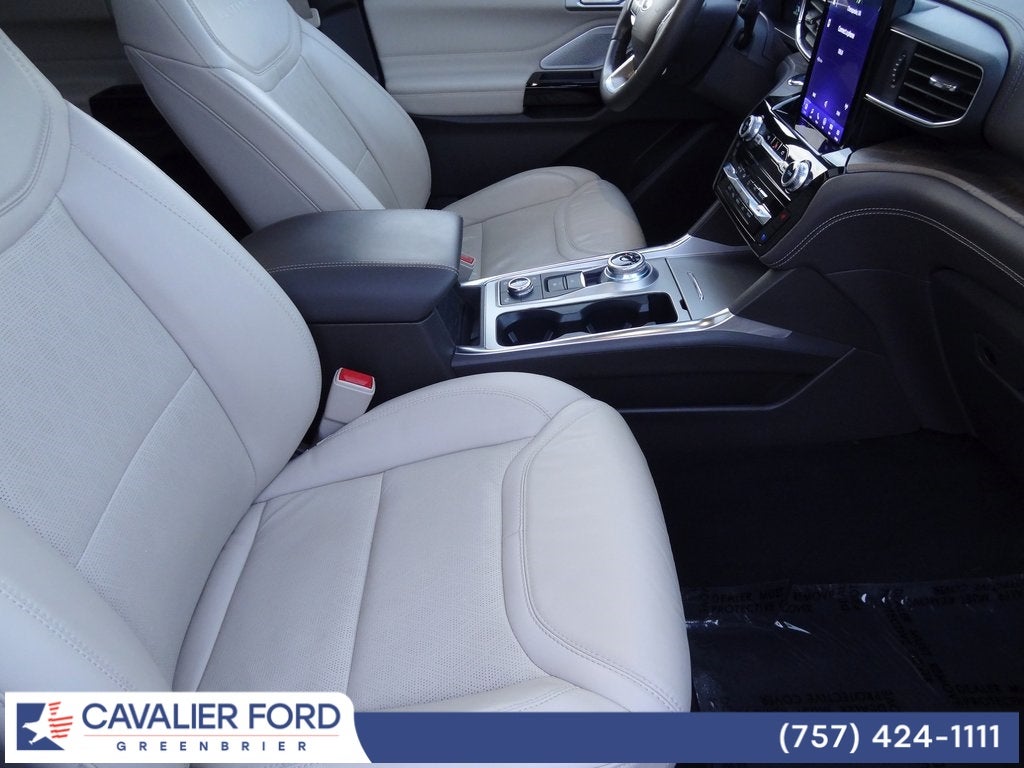 2022 Ford Explorer Platinum