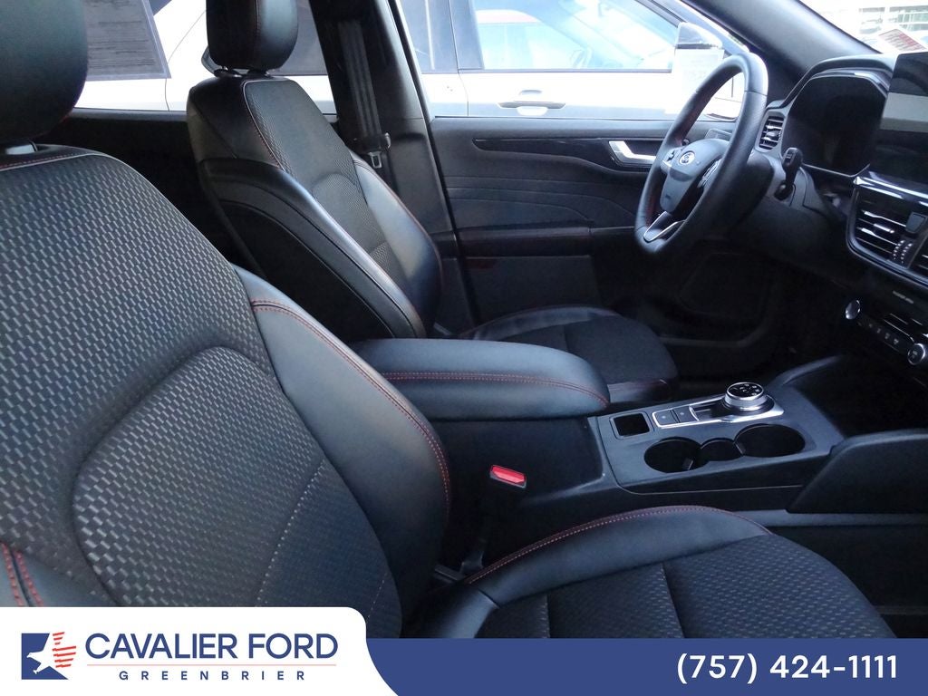 2023 Ford Escape Hybrid ST-Line Select