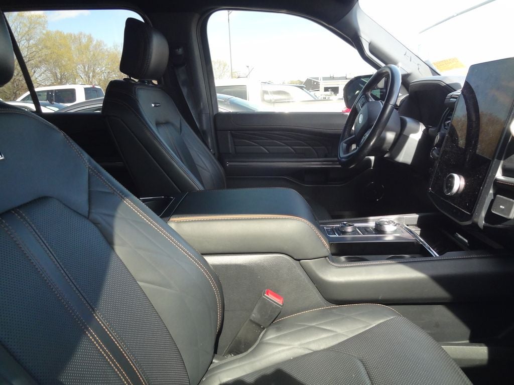 2023 Ford Expedition Max Platinum
