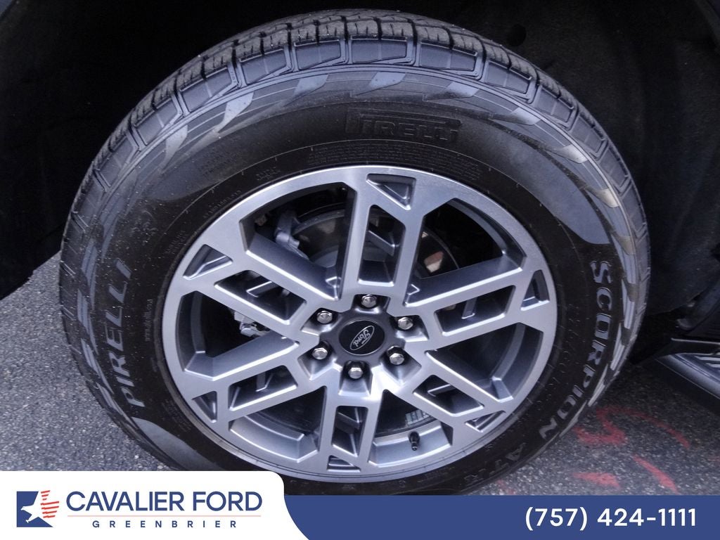 2025 Ford Expedition Active