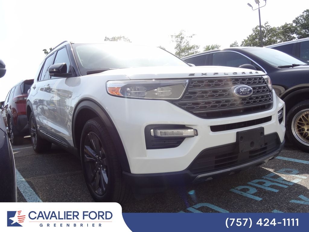 2023 Ford Explorer XLT
