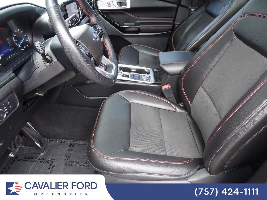 2022 Ford Explorer ST-Line