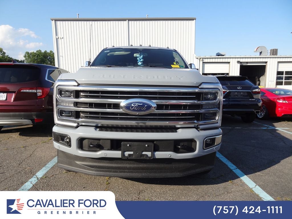 2025 Ford F-350SD Platinum