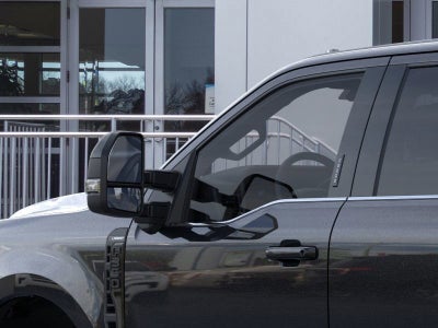 2025 Ford Super Duty F-350® Lariat®