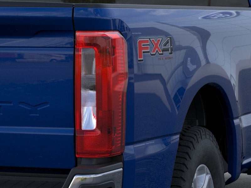 2026 Ford Super Duty F-350® XLT