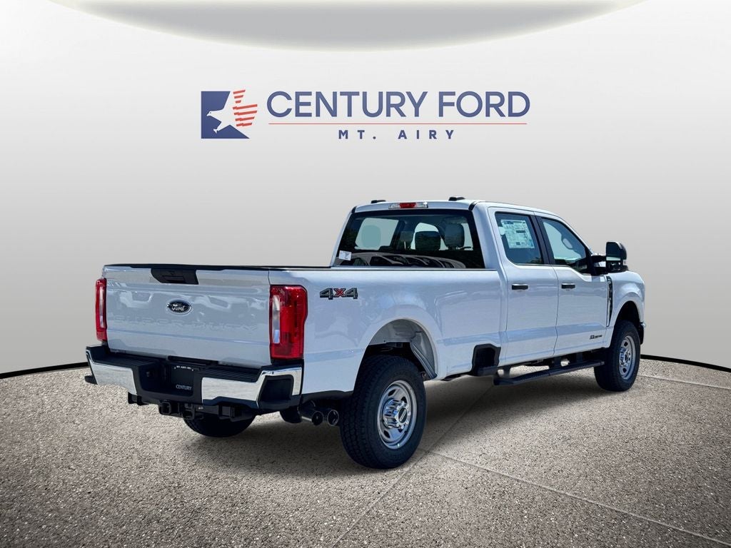 2026 Ford Super Duty F-350® XL