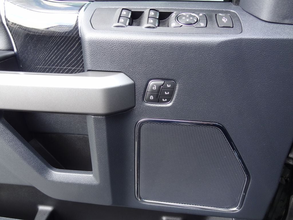 2022 Ford F-350SD Platinum DRW