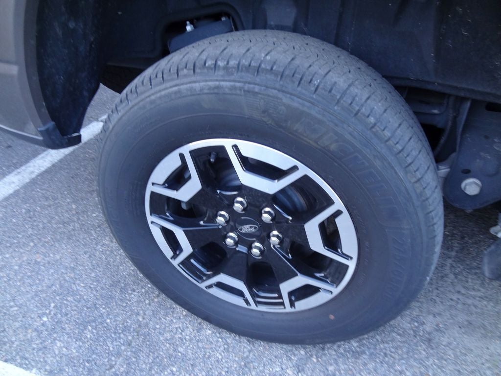 2023 Ford F-150 Lightning XLT