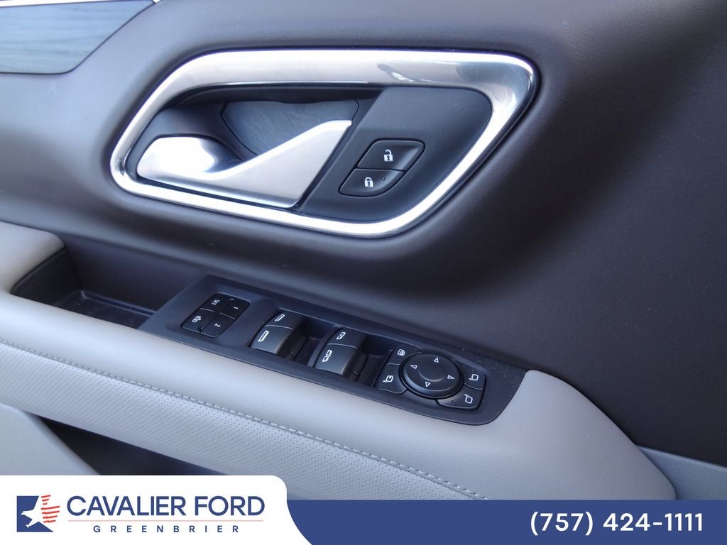 2023 GMC Yukon SLT