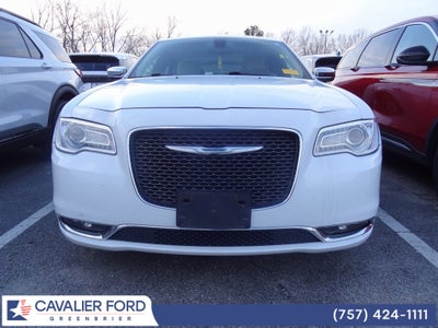 2016 Chrysler 300 C