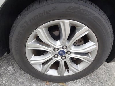 2019 Ford Edge Titanium