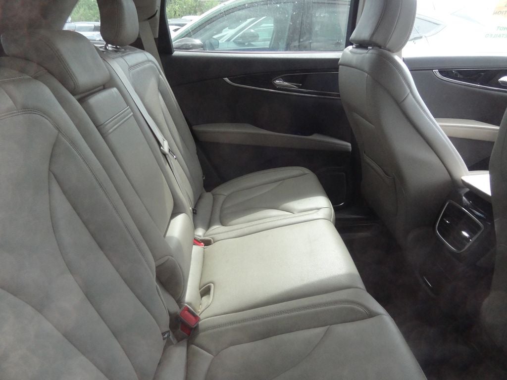 2022 Lincoln Nautilus Standard Standard