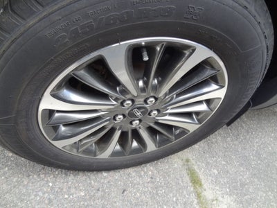 2022 Lincoln Nautilus Standard Standard