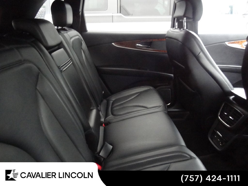 2019 Lincoln Nautilus Select Select