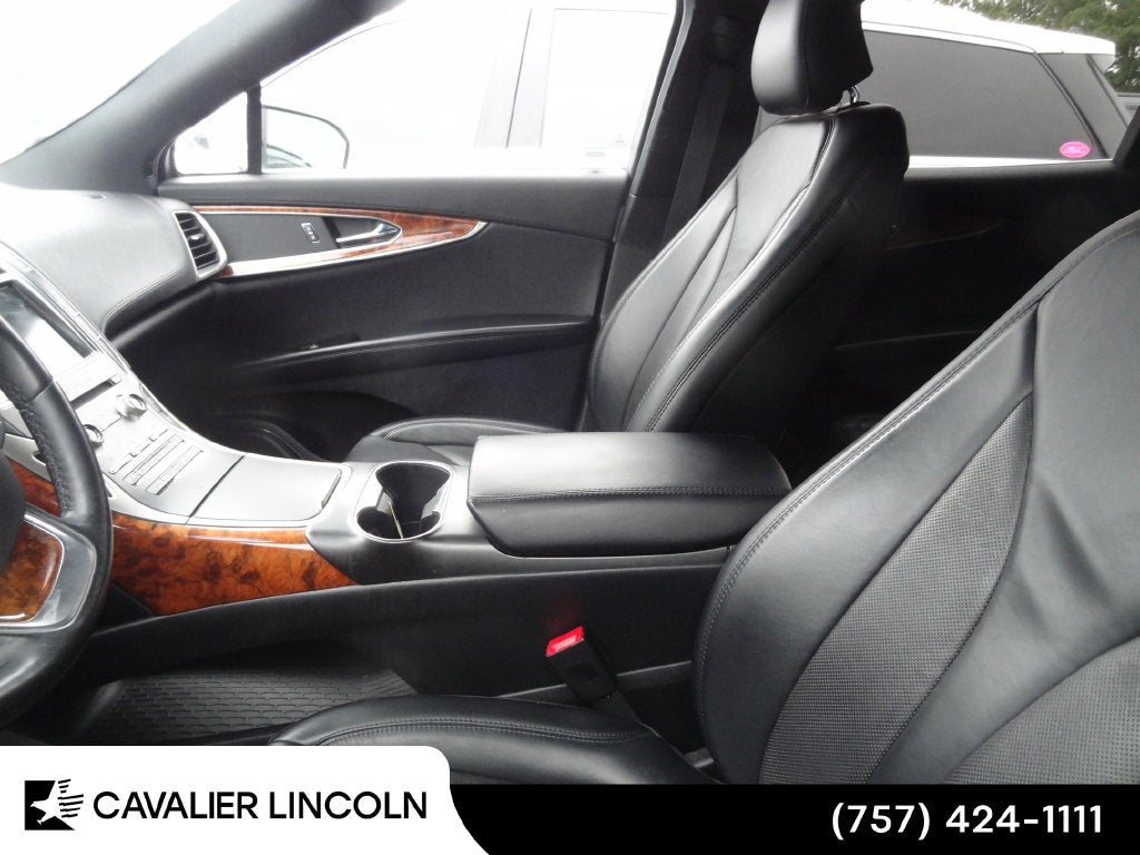 2019 Lincoln Nautilus Select Select