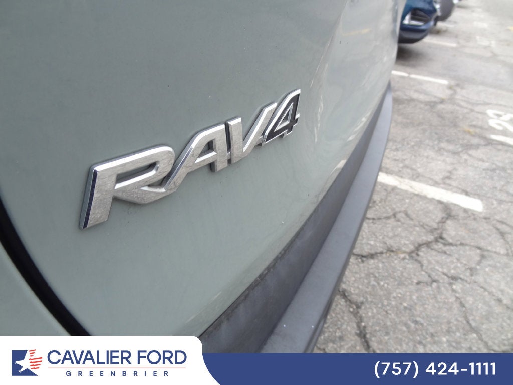 2019 Toyota RAV4 XLE Premium