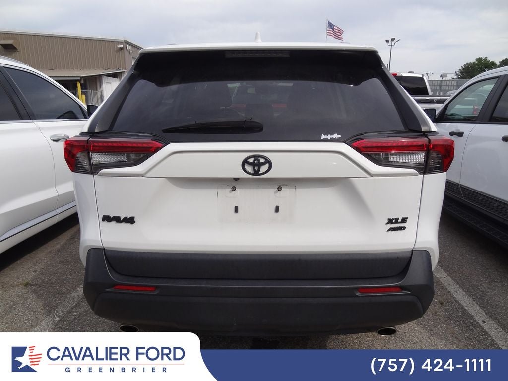 2023 Toyota RAV4 XLE