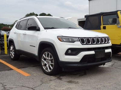 2023 Jeep Compass Latitude Lux