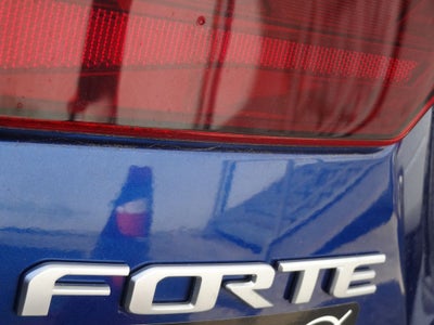 2022 Kia Forte LXS