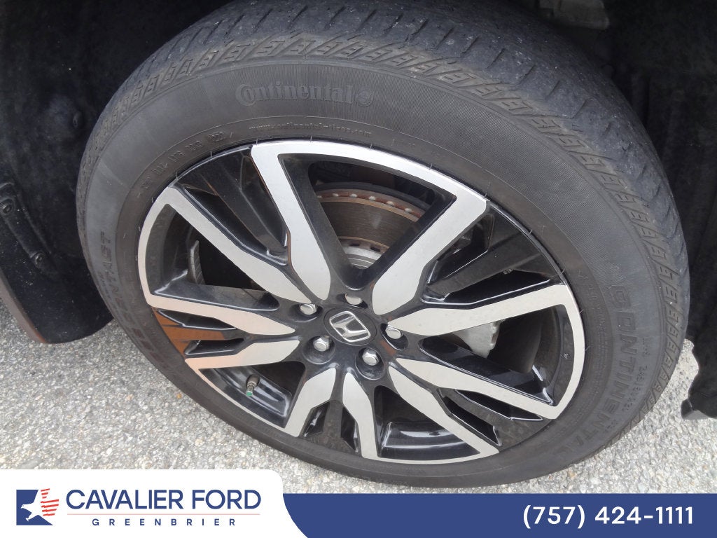 2021 Honda Pilot Touring 7 Passenger