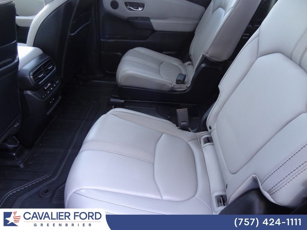 2025 Honda Pilot Touring