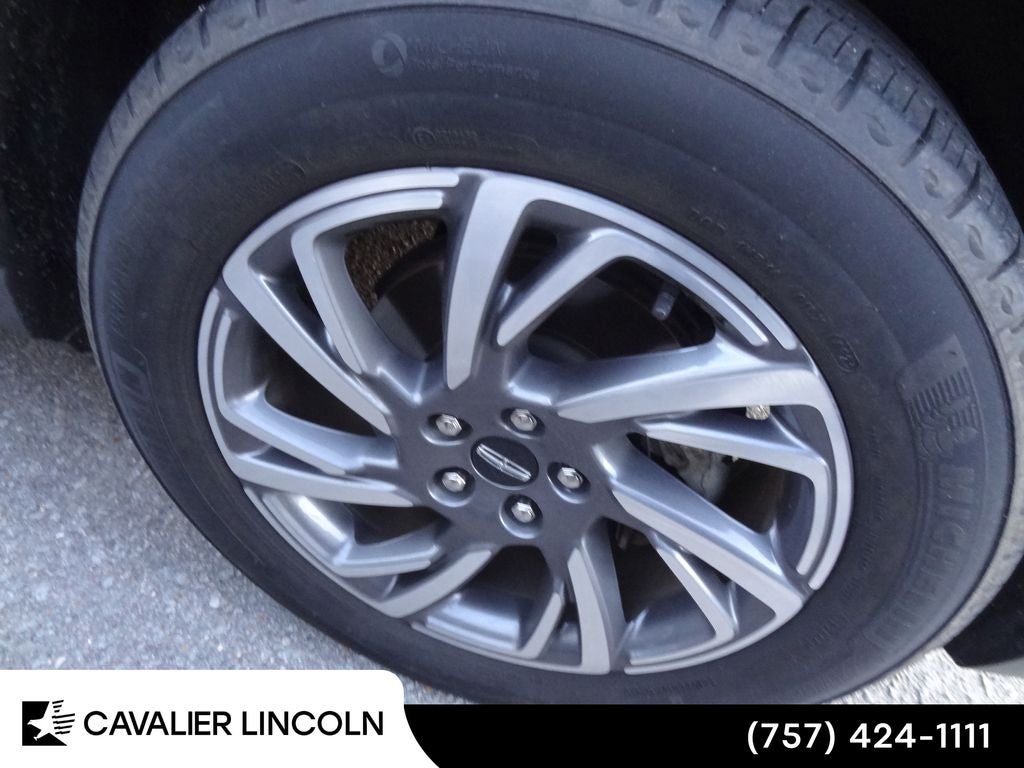 2023 Lincoln Corsair Standard Standard