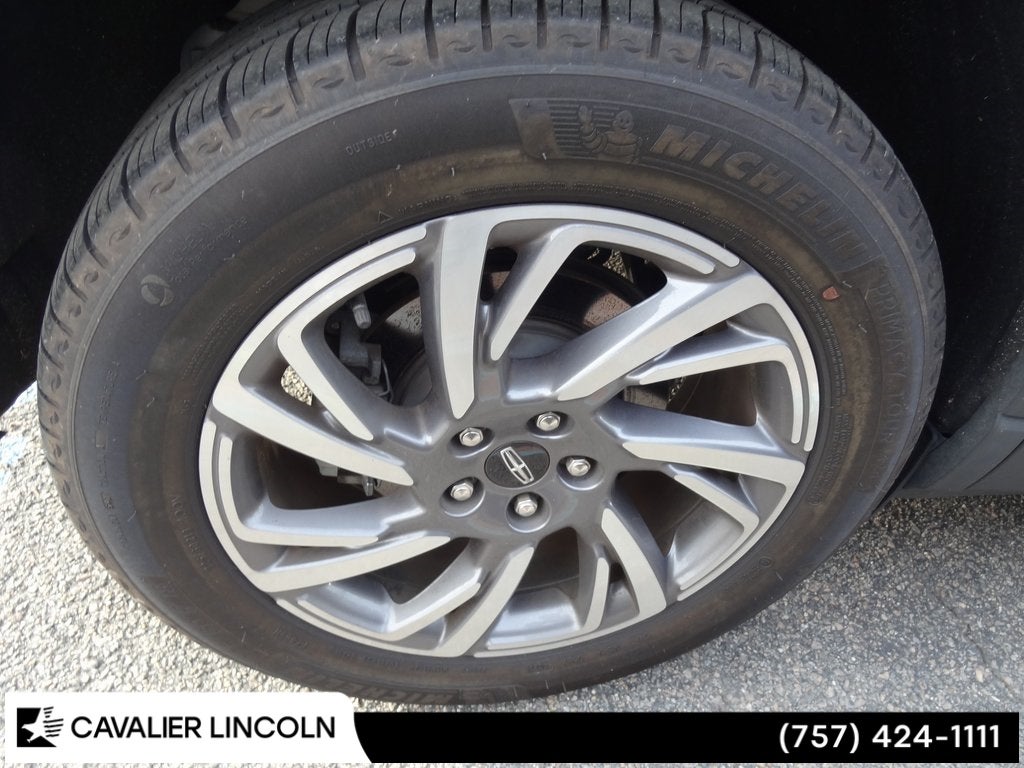 2023 Lincoln Corsair Standard