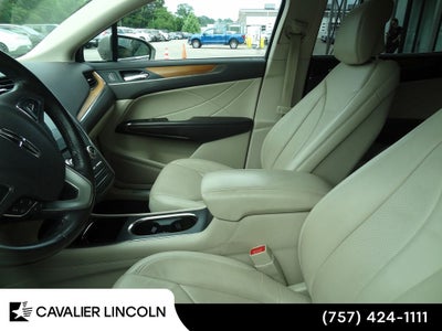 2017 Lincoln MKC Select