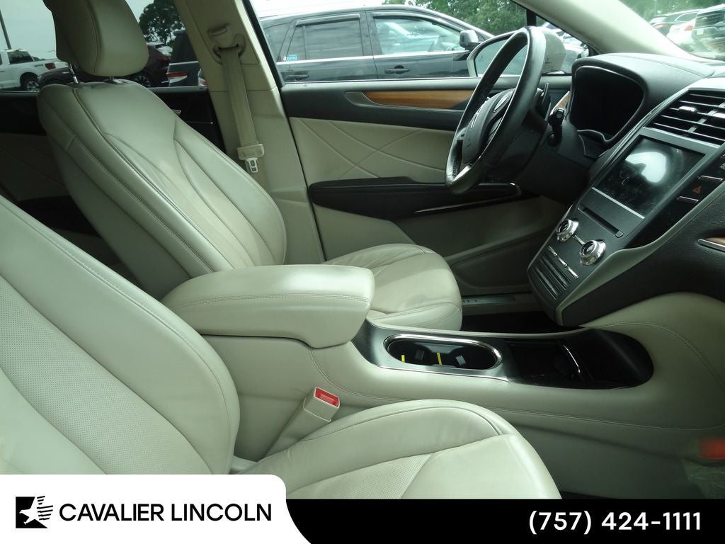 2017 Lincoln MKC Select
