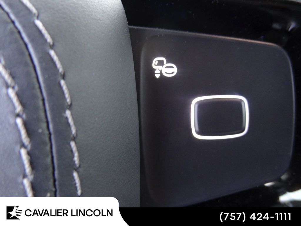2026 Lincoln Navigator Premiere L