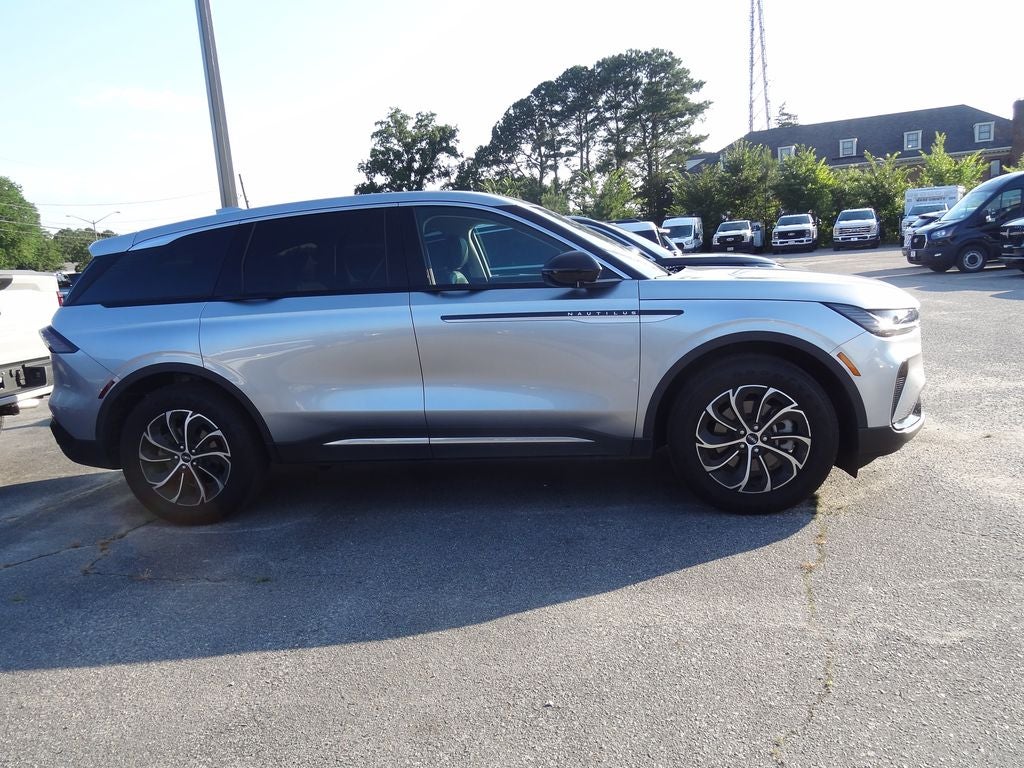 2025 Lincoln Nautilus Premiere