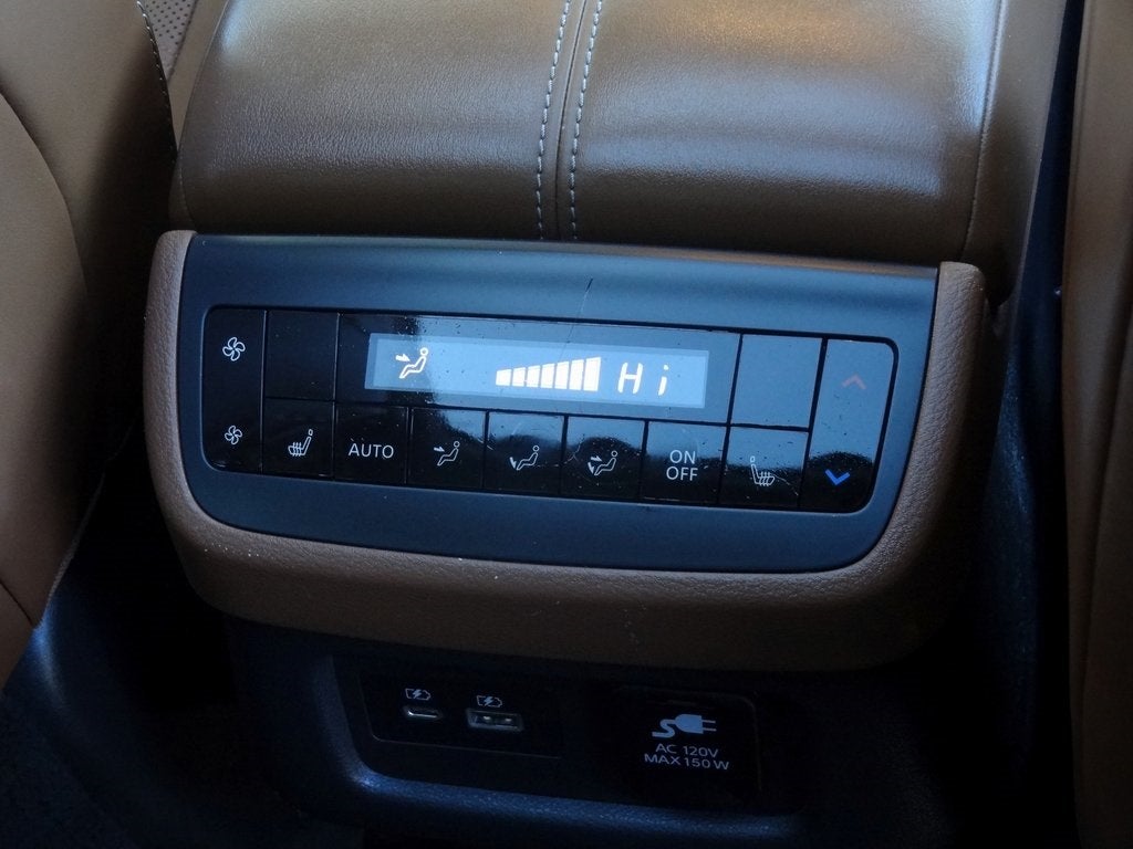 2022 Nissan Pathfinder Platinum