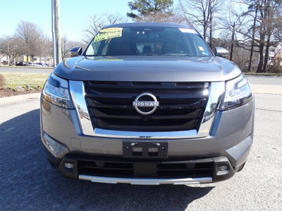 2022 Nissan Pathfinder Platinum