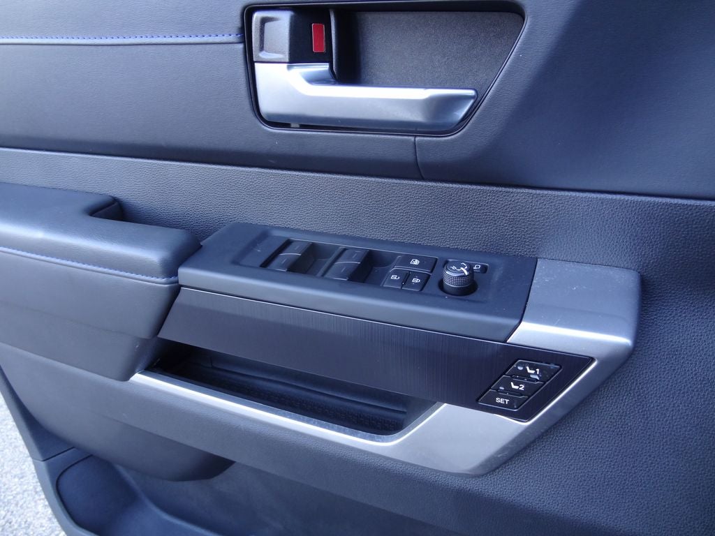 2024 Toyota Sequoia Platinum