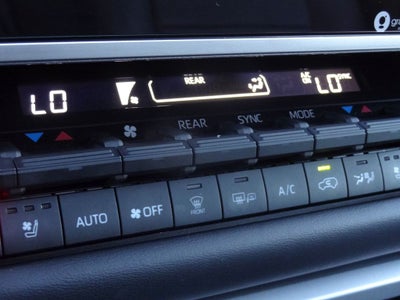 2024 Toyota Sequoia Platinum