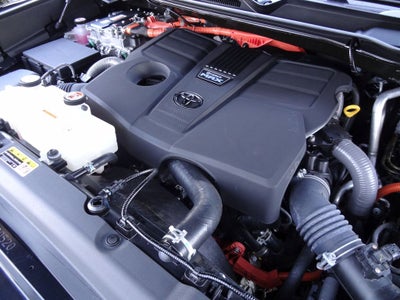 2024 Toyota Sequoia Platinum