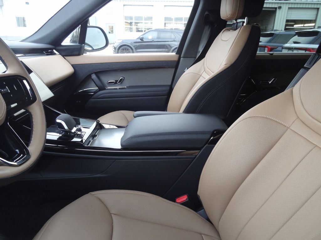 2025 Land Rover Range Rover Sport Plug-in Hybrid Dynamic SE