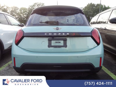 2025 MINI Cooper S Iconic