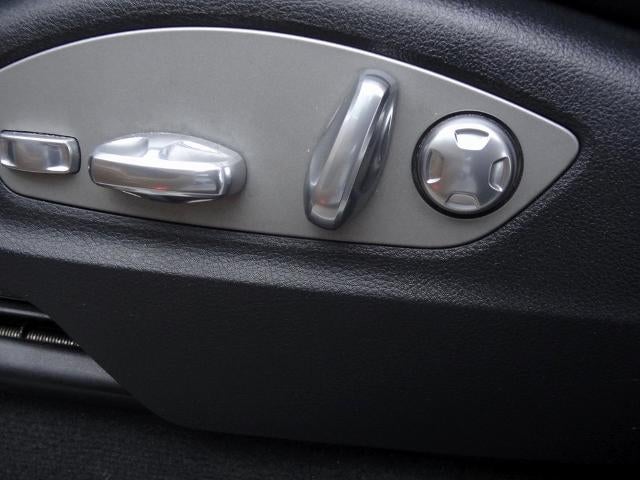 2016 Porsche Cayenne Base