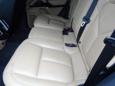 2016 Porsche Cayenne Base