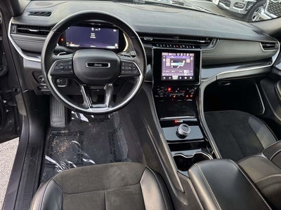 2022 Jeep Grand Cherokee L Altitude