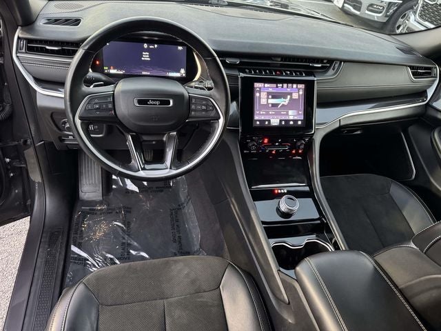 2022 Jeep Grand Cherokee L Altitude